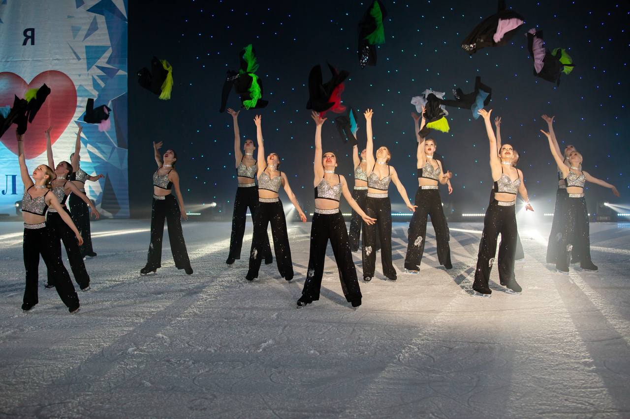 Выступление театра на льду